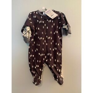 Set of 2 Winter Footie Pajamas